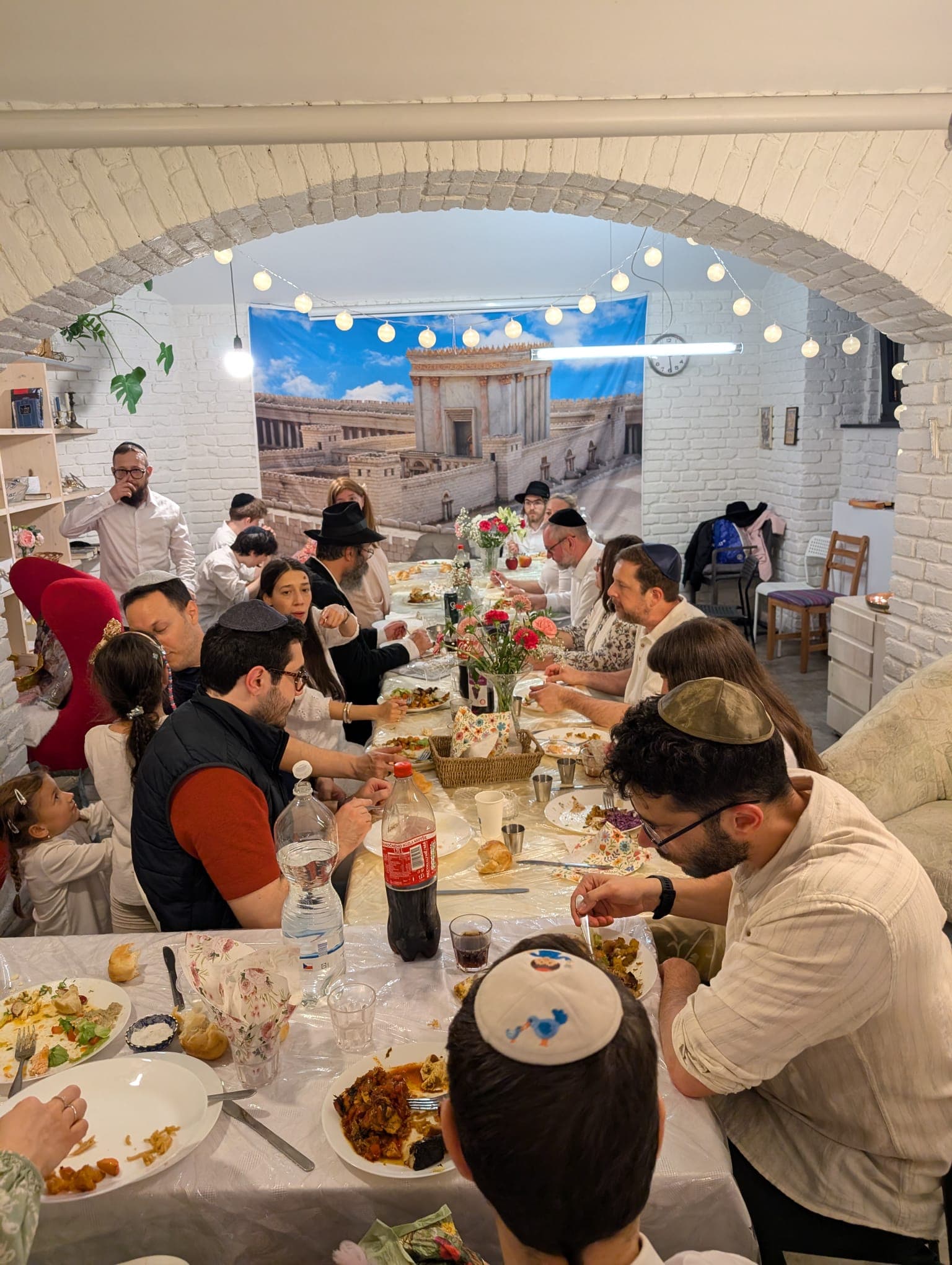 ארוחת שישי במרכז היהודי